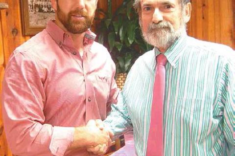 Article Image Alt Text