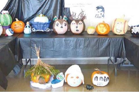COURTHOUSE PUMPKIN CARVING CONTEST
