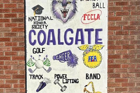 Coalgate Art Students Finish Three Year Mural Project