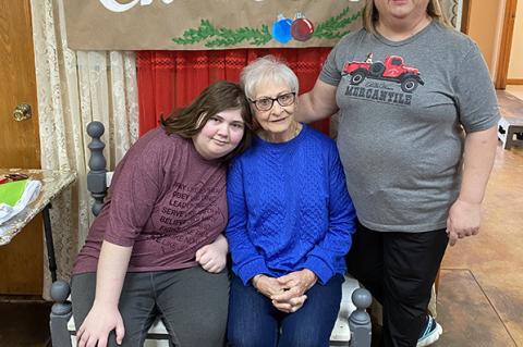 Falyn Eaves, Linda Nixon, Shirley Eaves
