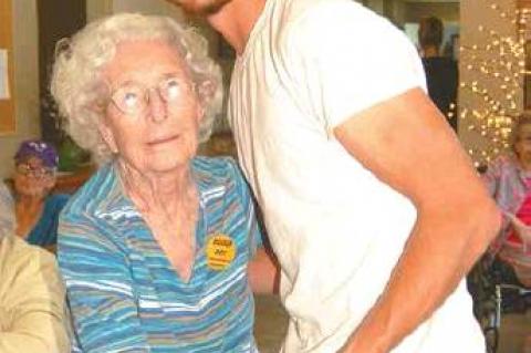 Article Image Alt Text