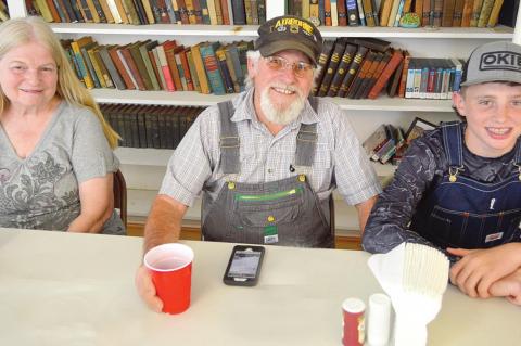 Clarita FD and Clarita Community Center host fundraiser