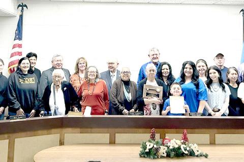 ON NOVEMBER 24, 2025 THE MAYOR, CITY MANAGER AND THE MEMBERS OF THE CITY COUNCIL PRESENTED A MEMORIAL RESOLUTION, a Key to the City and a Letter of Commendation from the office of Governor Stitt to Mr. Ozzy Robert’s wife and family in recognition of his