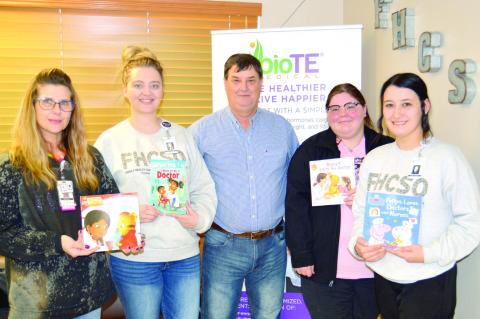 Cottonwood School distributes children’s books to healthcare facilities